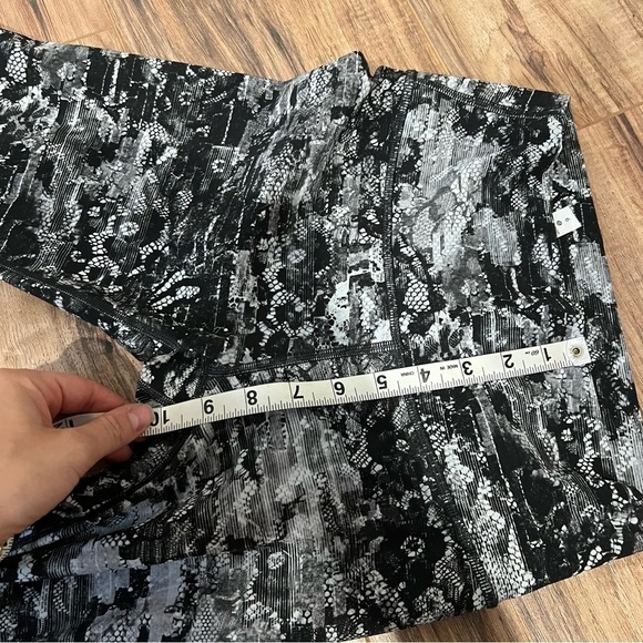 Lululemon Wunder Under High-Rise 7/8 Tight *Full-On Luxtreme 25" - Picture 11 of 14